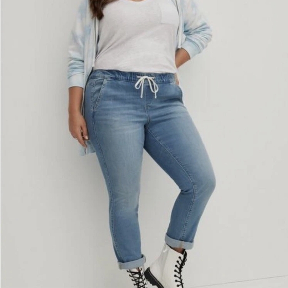 TORRID Pull On Boyfriend Jeans 3XL - Picture 3 of 10